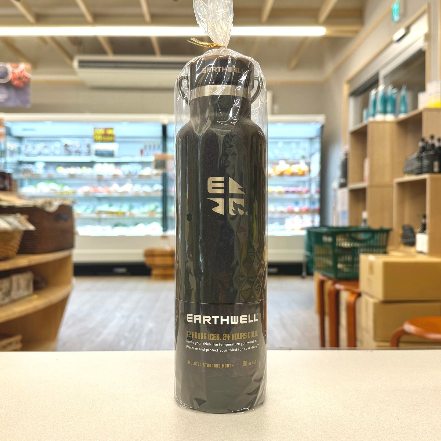 EARTHWELL WOODIE(ブラック)22oz オールステンレスボトル