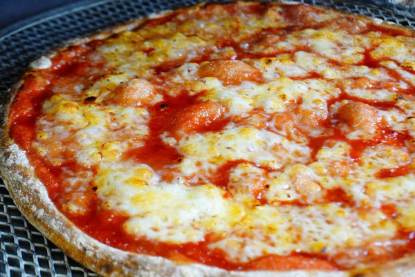 期間限定すもものピザ スペルト小麦100%全粒粉 保存料・着色料不使用　totonoi　pizza