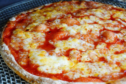 期間限定すもものピザ スペルト小麦100%全粒粉 保存料・着色料不使用　totonoi　pizza