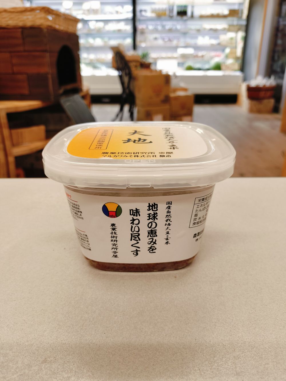 国産自然栽培大豆・玄米 天然味噌「大地」600g　 農業技術研究所　歩屋